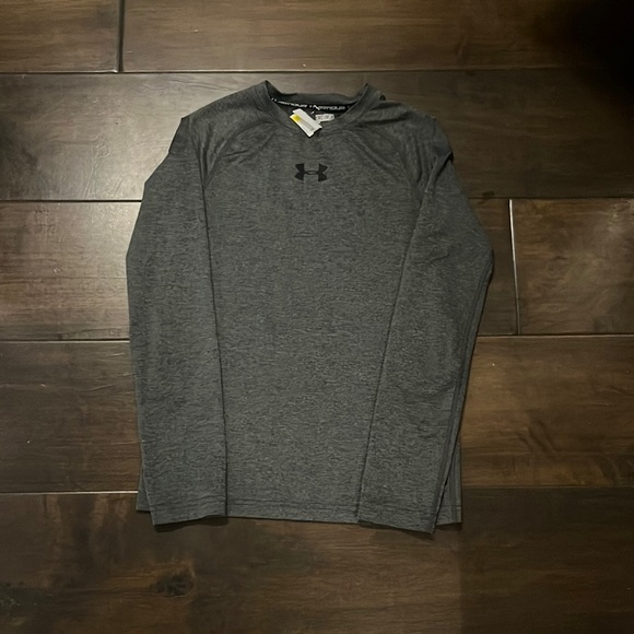Under Armour Boys Fitted Top - Picture 1 of 3